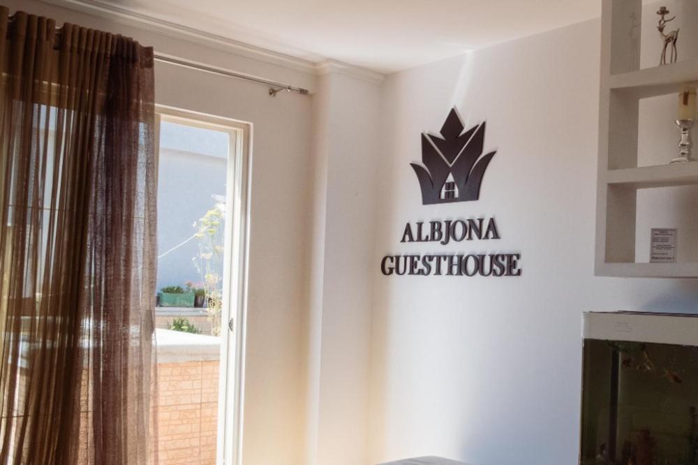 Albjona Guesthouse Tirana Exterior photo